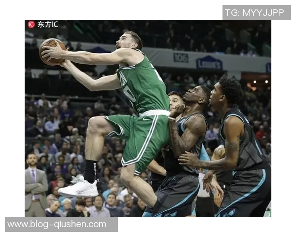 凯尔特人对阵黄蜂精彩比赛视频回顾与分析,重温赛场激烈瞬间 凯尔特人对阵黄蜂精彩比赛视频回顾与分析,重温赛场激烈瞬间